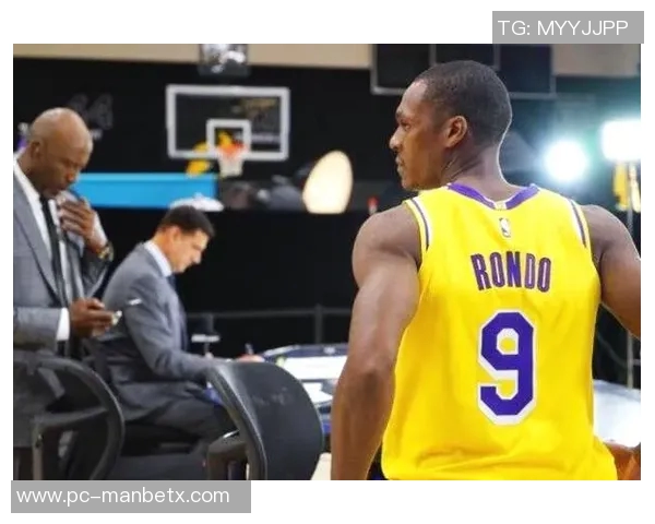 詹姆斯在切尔西树立新标准强调队员有序进通道展现领袖风范